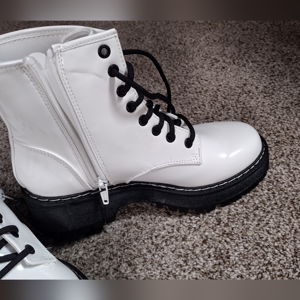 Madden White Combat Boots - Picture 3 of 8